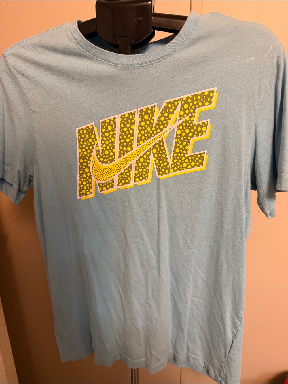 Nike Sportswear Swoosh Dots Graphic Tee Blue Chill Alligator size medium - Picture 1 of 4